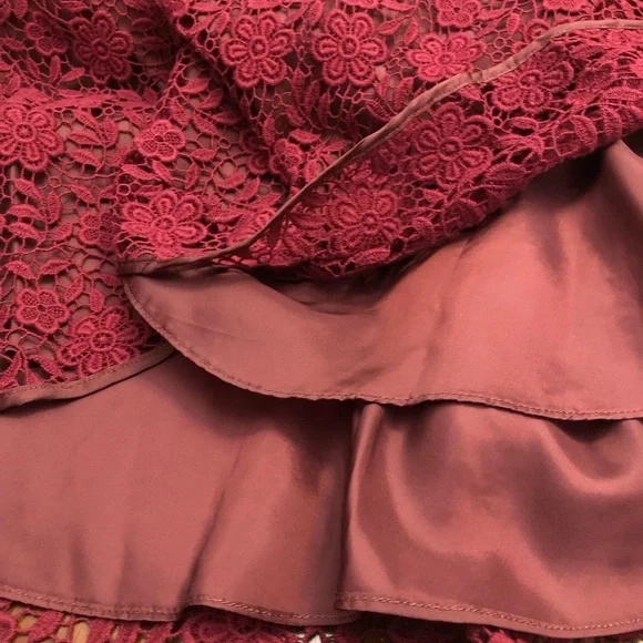 NWT Juicy Couture Dark Crimson Guipure Lace Dress Size 2 - coffeafoods.com
